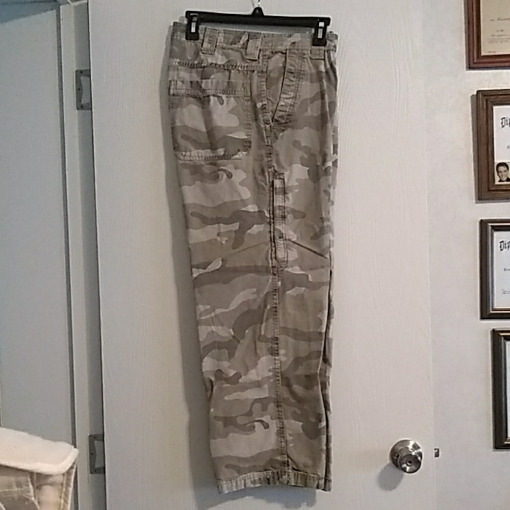 Men's outdoor life pants.